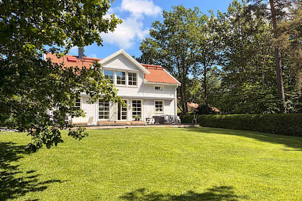 Upplands Väsby, Stockholm, Sweden