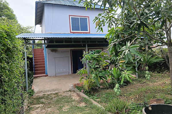 Khŭm Krăng Âmpĭl, Kampong Speu, Cambodia