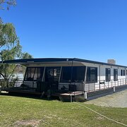 Young Husband, South Australia, Australia