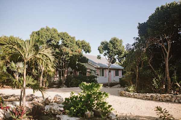 Gregory Town, North Eleuthera, Bahamas