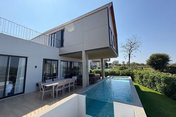 Ban Khao Yai, Kanchanaburi, Thailand