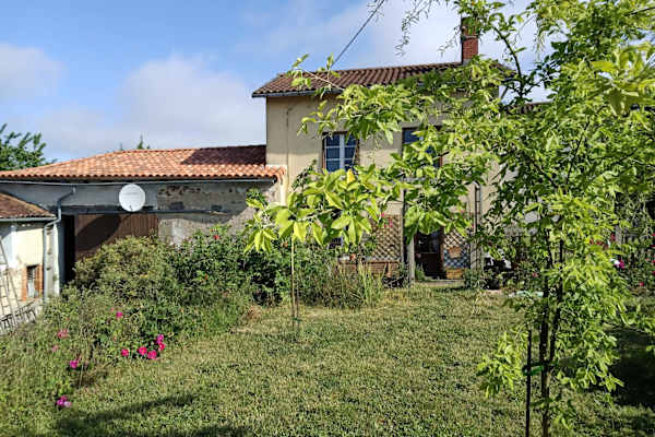 Exideuil, Nouvelle-Aquitaine, France