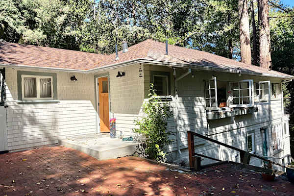 Larkspur, California, United States